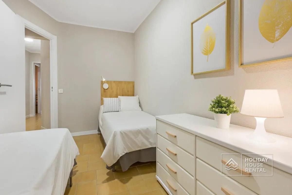 Cosy 3-Bedroom Apartment For 6-8 People Just 50M From The Beach Salou Exteriör bild